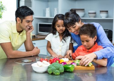 Kidwise- Simple Recipes For Kids
