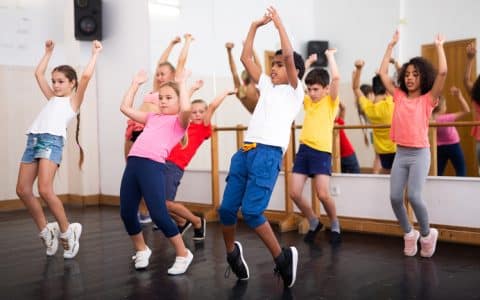 Dance : Bollywood/Western